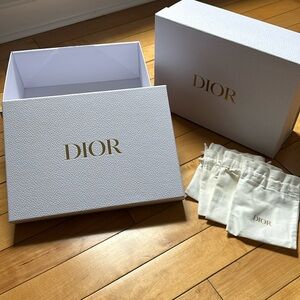 Dior gift box